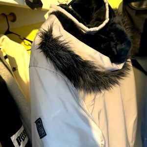 Size large Good condition